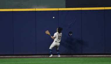 Explaining that wild Brewers double play vs. Dodgers in NLCS Game 1 and what the rules say