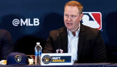 Milwaukee Brewers promote GM Matt Arnold