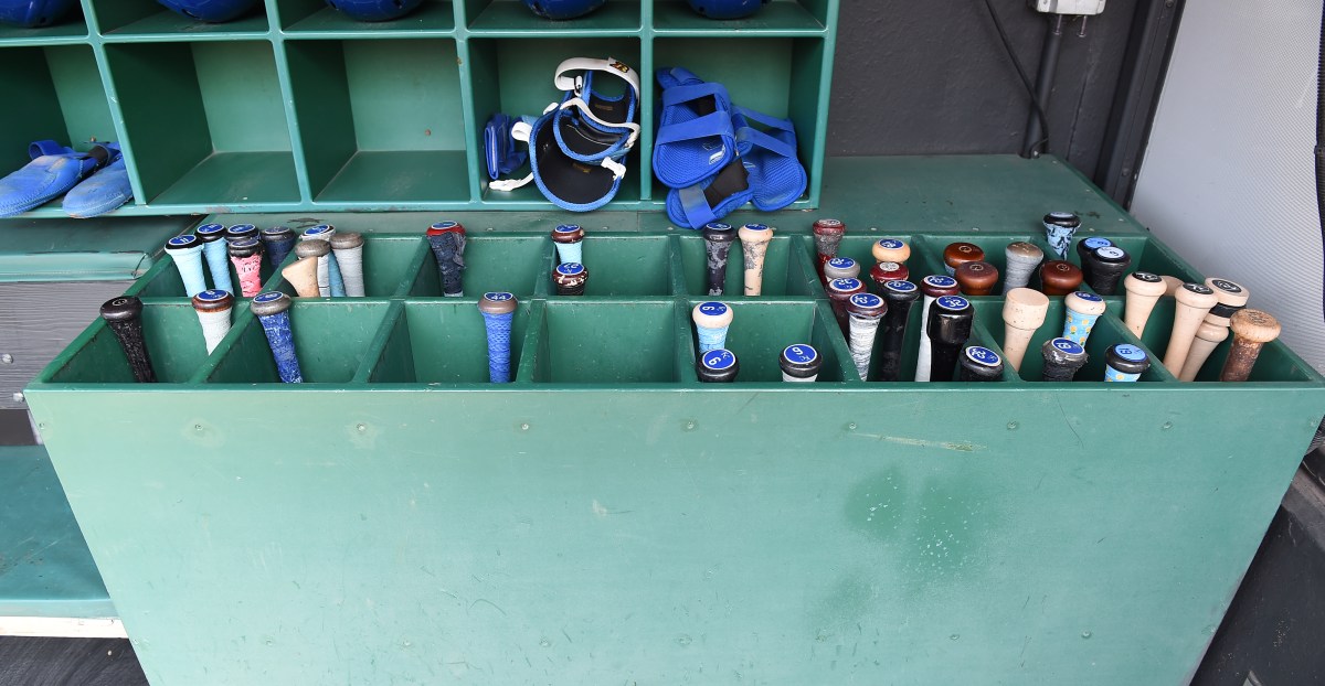 Kansas City Royals news: The search for assistant hitting coaches