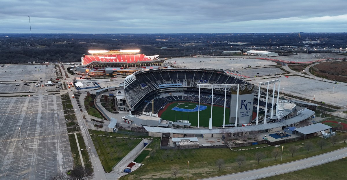 Kansas City Royals news: What does a new county executive mean for a Royals ballpark?