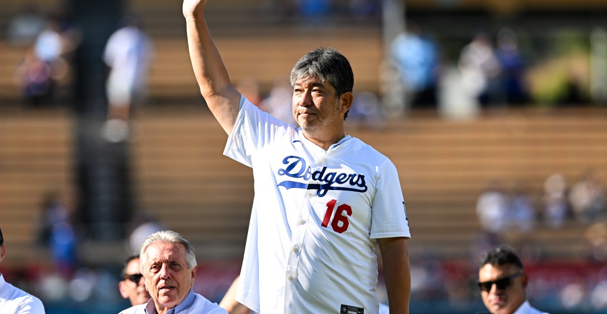 Dodgers World Series: Hideo Nomo, Orel Hershiser first pitch Games 3-4