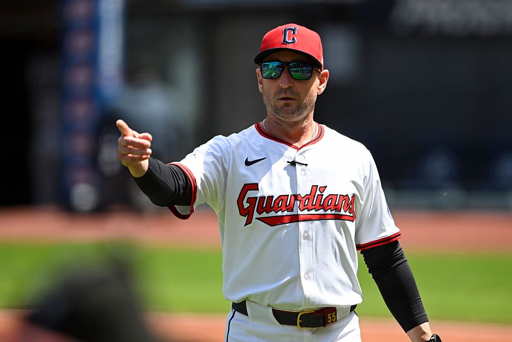 Reports: Baltimore Orioles finalizing a deal to hire Craig Albernaz as manager