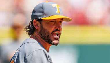 SF Giants close to hiring Tennessee head coach who started career in Salinas