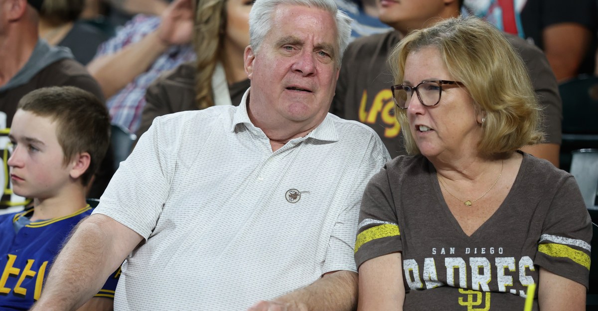 John Seidler thanks the fans