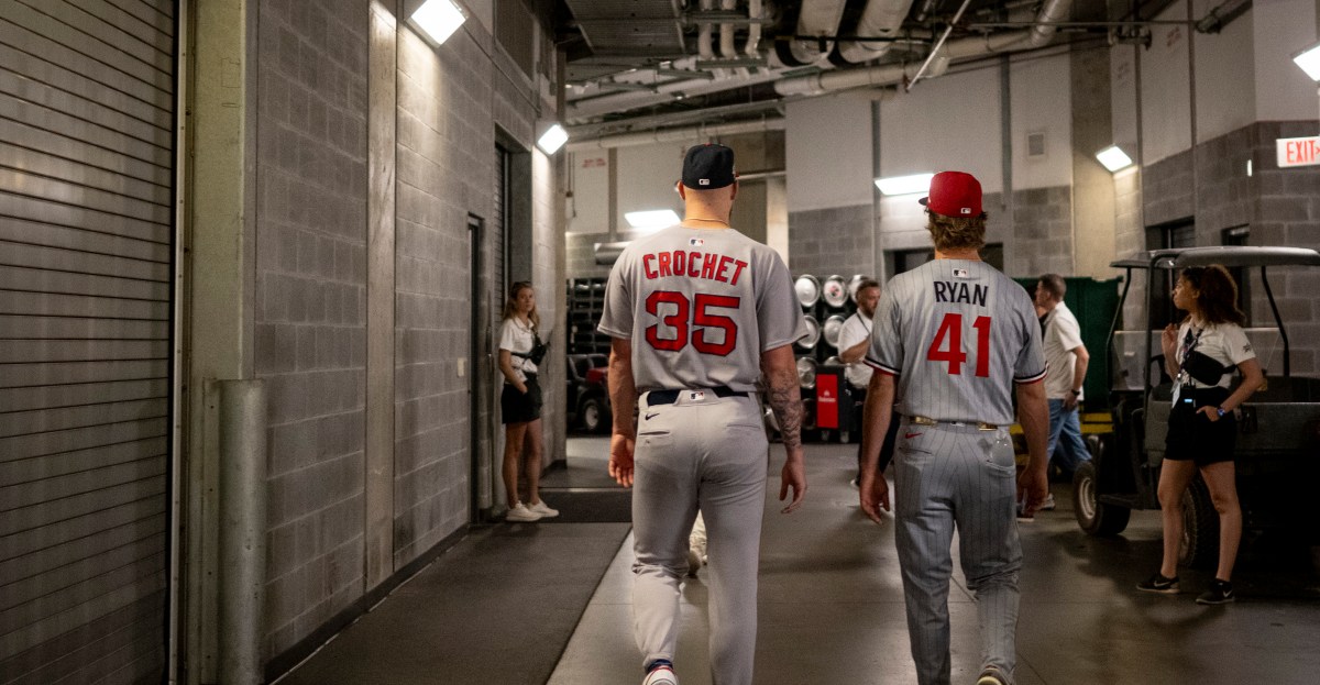 Red Sox News & Links: Breslow hints at chasing front-end pitchers