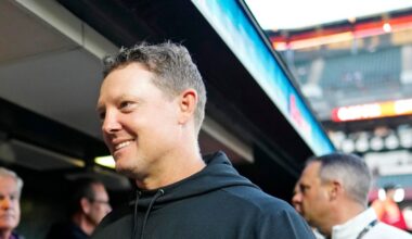 No experience necessary: San Francisco Giants set to hire Nick Hundley