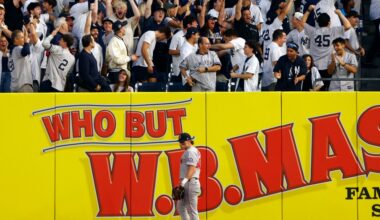 Yankees-Red Sox outcome to determine ALDS Game 1 start time for Seattle Mariners, Seahawks unaffected Sunday