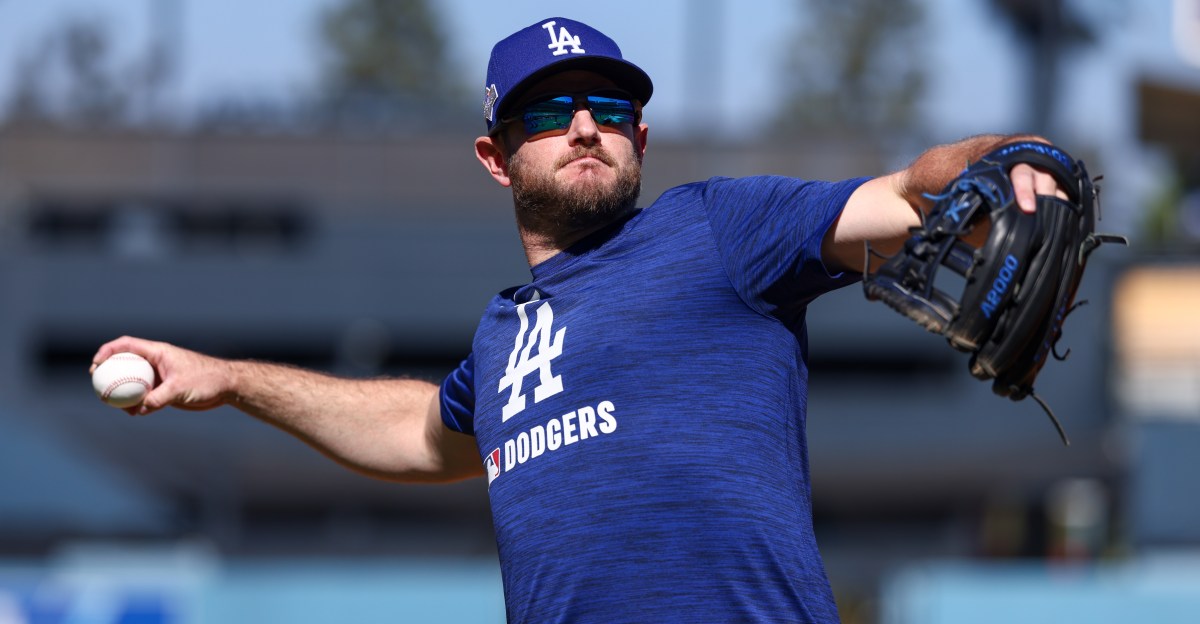 Dodgers links: Max Muncy, Roki Sasaki, Aaron Nola