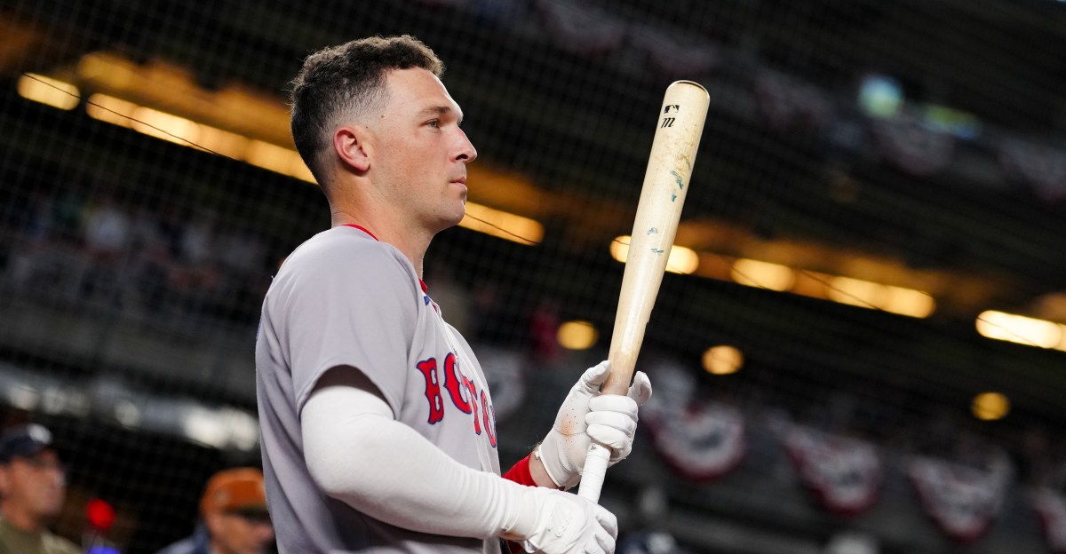 Alex Bregman to opt-out of Red Sox deal
