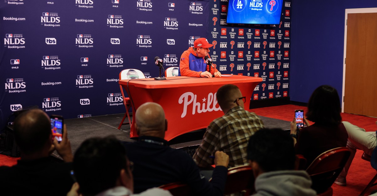 Report: Rob Thomson to manage the Phillies in 2026