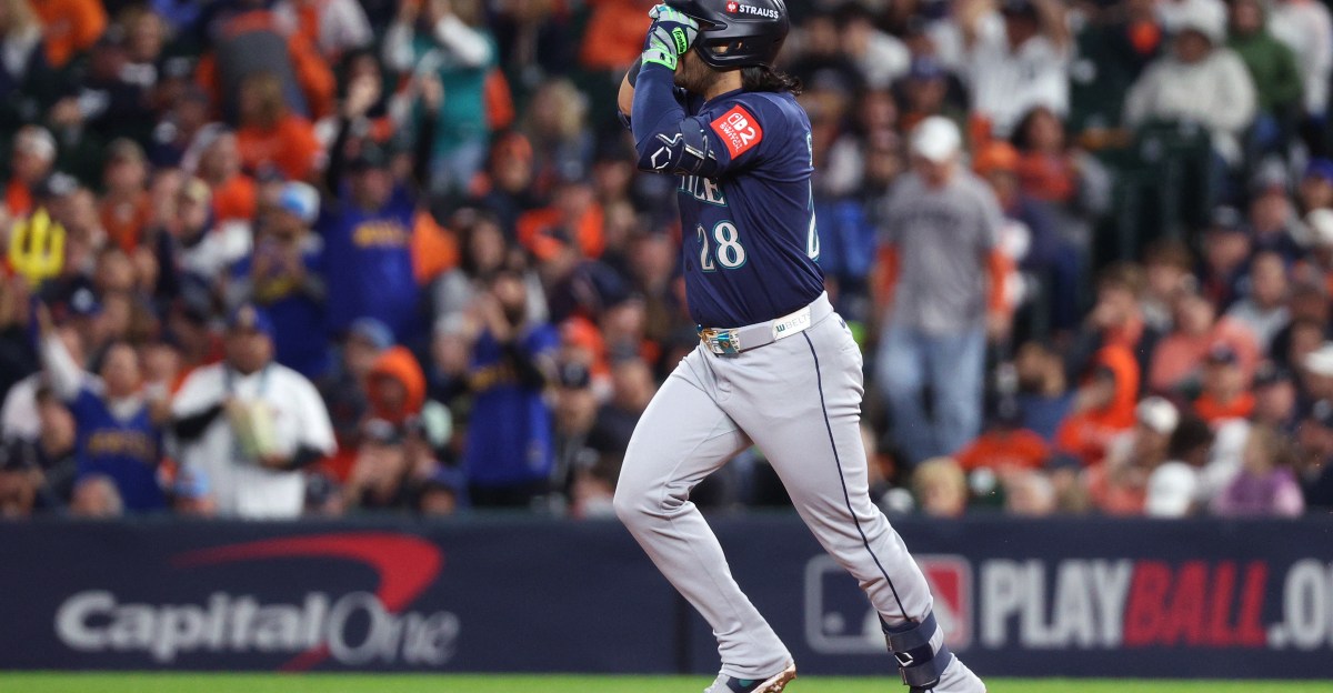 Mariners bring MLB’s best road offense to Toronto for ALCS vs Blue Jays