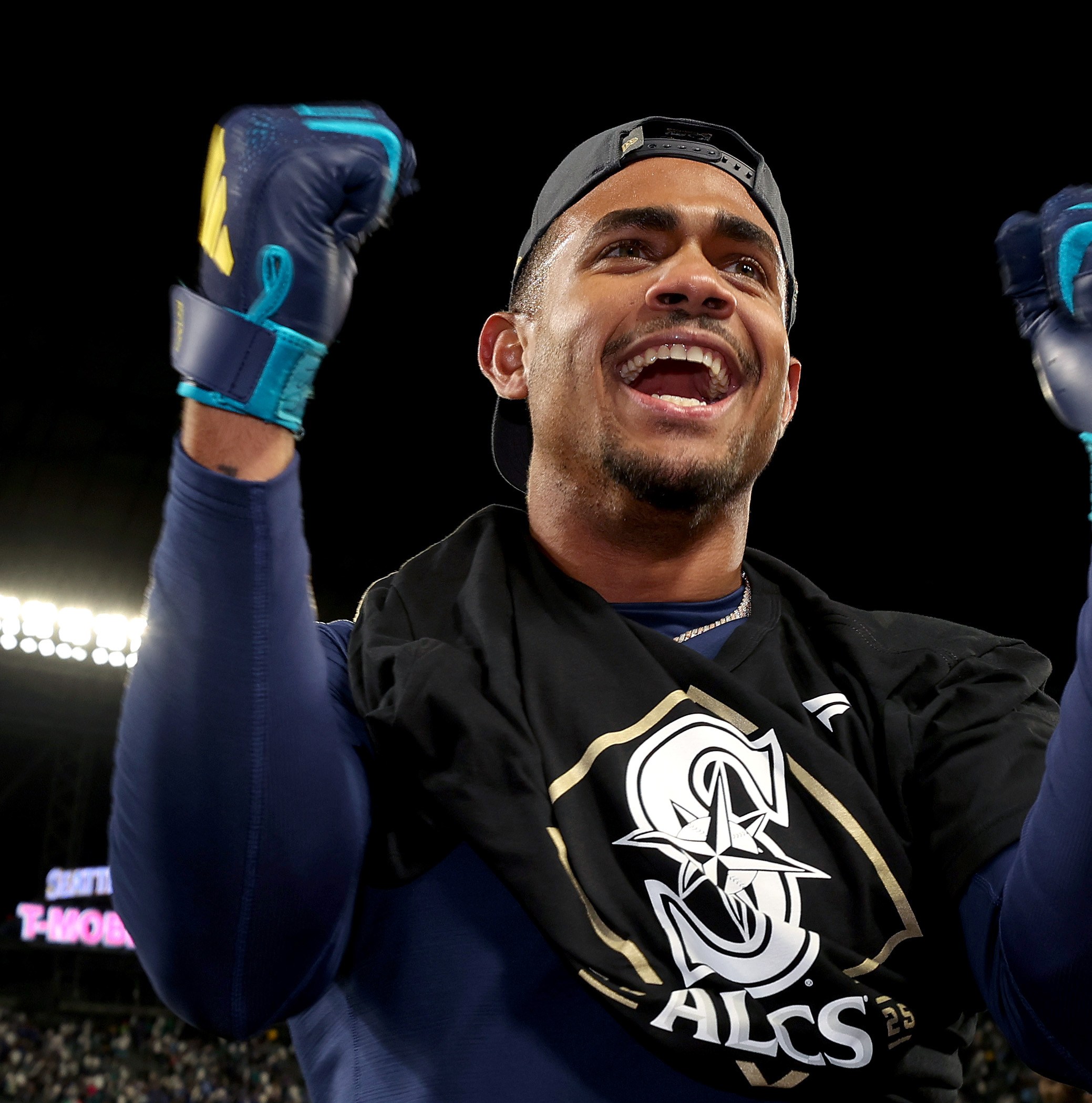 Snake Bytes 10/11: Partying Like It’s 2001