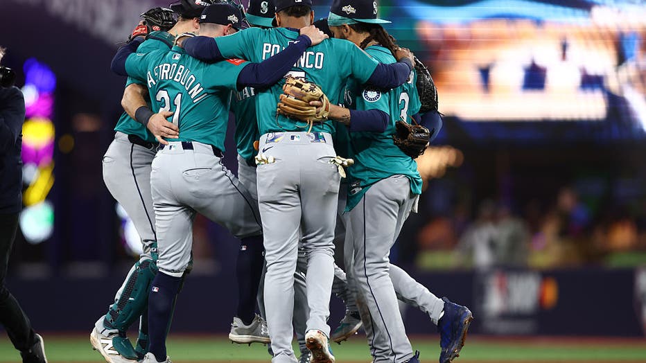 The Seattle Mariners are joined by the New York Yankees and Toronto Blue Jays as finalists for the AL Team of the Year Award. Collectively, Seattle hitters batted .244 (1345x5502) with 766 runs, 234 doubles, 9 triples, 238 home runs, 734 RBI, 161 stolen bases and 544 walks with a .320 on-base percentage, .420 slugging percentage and .740 OPS. The Mariners ranked 3rd in the Majors in home runs and T-3rd in stolen bases, the only team in the Majors to rank in the top 4 in both categories.