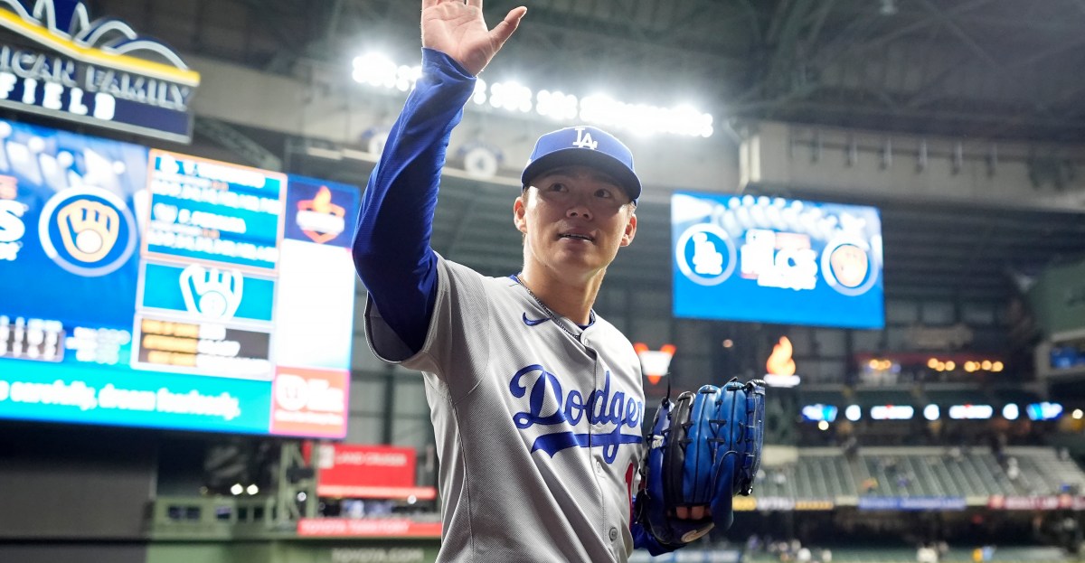 MLB Playoffs Discussion Yoshinobu Yamamoto mows down Brewers