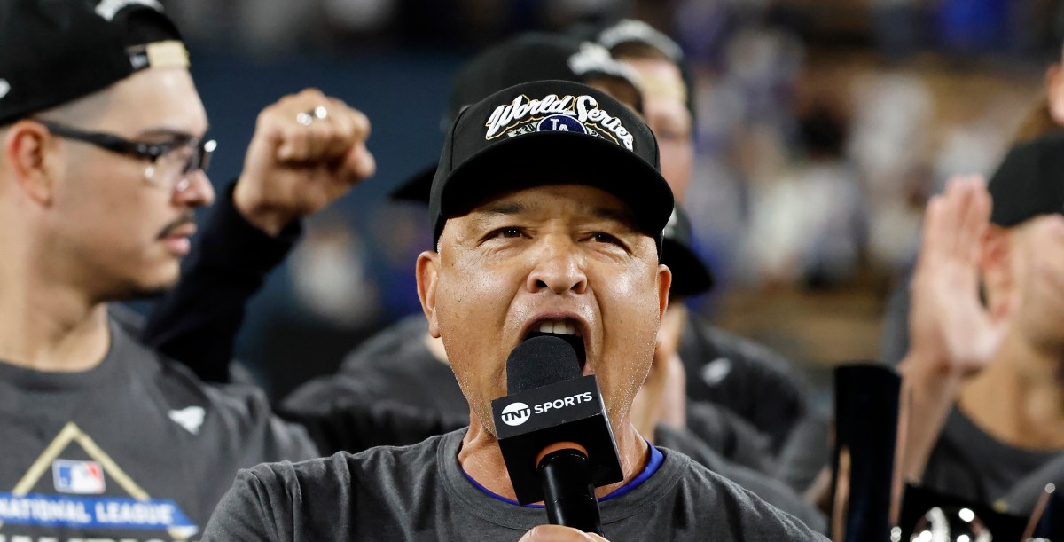 Dodgers World Series preview: Dollars and sense, Dave Roberts comments