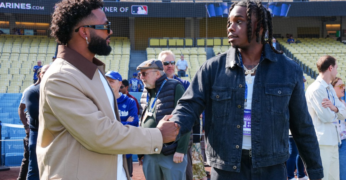 Elephant Rumblings: Butler on the Mend, “Working” the World Series