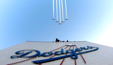 Dodgers vs. Blue Jays World Series Game 4 live score