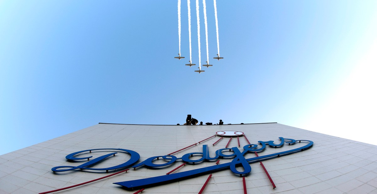 Dodgers vs. Blue Jays World Series Game 4 live score