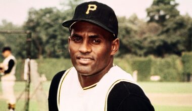 Roberto Clemente added to Pittsburgh Walk of Fame