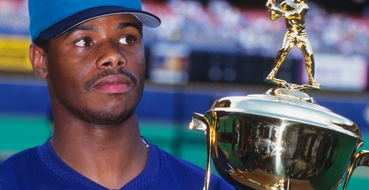 Vote for the Fourth Annual Lookout Landing Awards