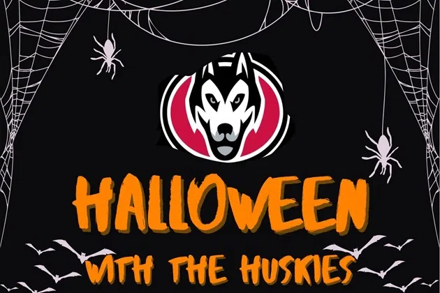 Huskies Baseball Ready to “Bat” Around on Halloween