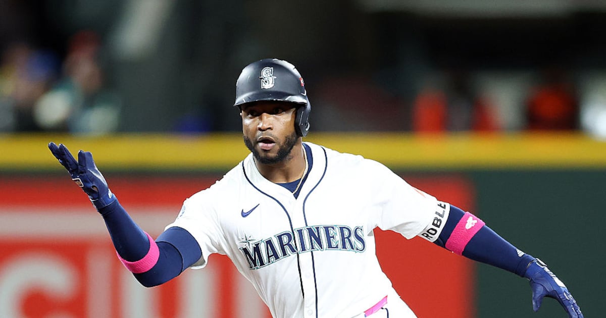 Bottom of 11, Mariners and Tigers tied 2-2 in Game 5 of ALDS – KIRO 7 News Seattle