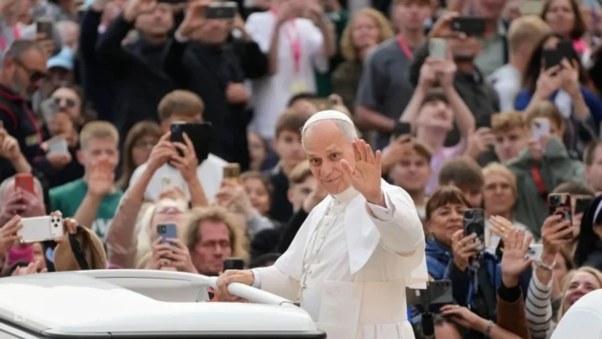 Pope Leo XIV Delivers Strong Response to Cubs Fan’s Taunt