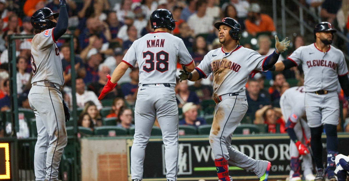 Guardians News and Notes: Kwan Fielding Bible Award, Jose Silver Slugger Finalist