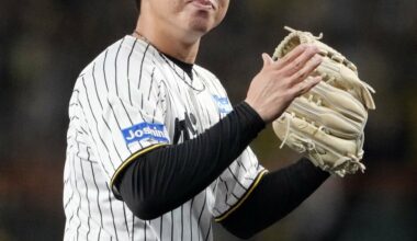 Murakami tames BayStars as Tigers win Climax Series opener