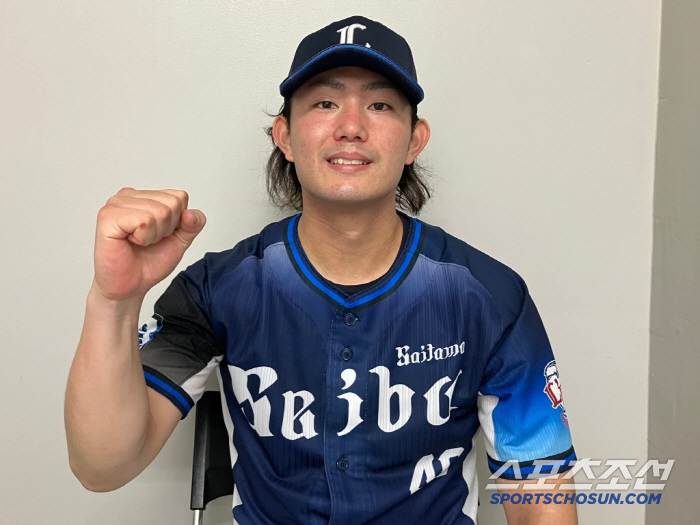It is his 17th strikeout with his 123rd fastball of 157km, which is sure to work in ML. Cy Young Award winner Bauer is also a right-hander ace who raved, and a new record beyond Matsuzaka (Japanese baseball by Min Chang-ki)