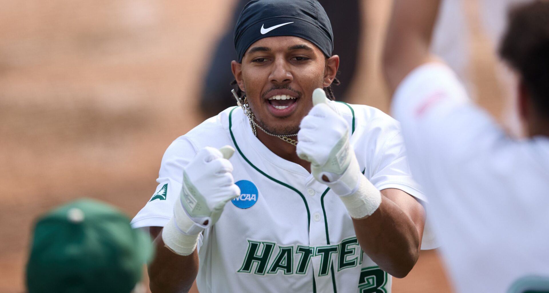 10 Mid-Major College Baseball Programs With Strong Transfer Portal Classes For 2026