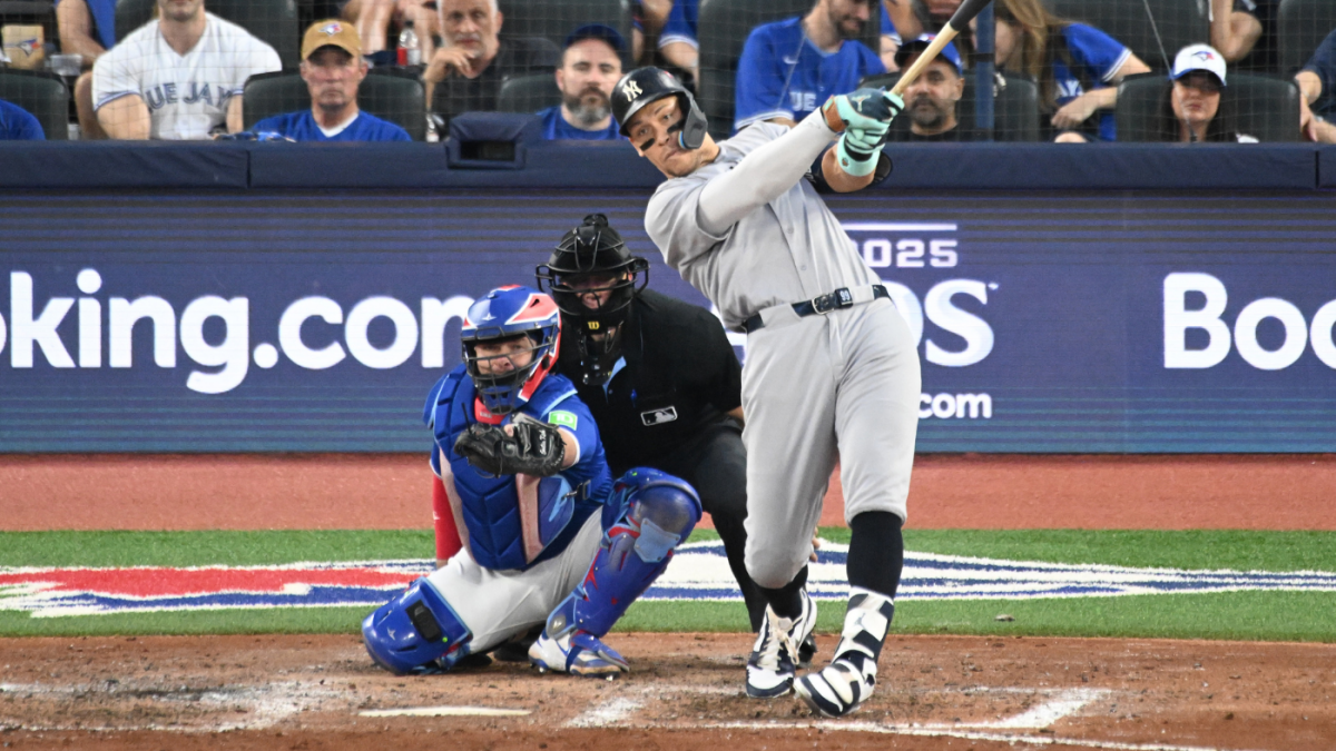 MLB playoffs live updates: Yankees vs. Blue Jays score, analysis from ALDS Game 2