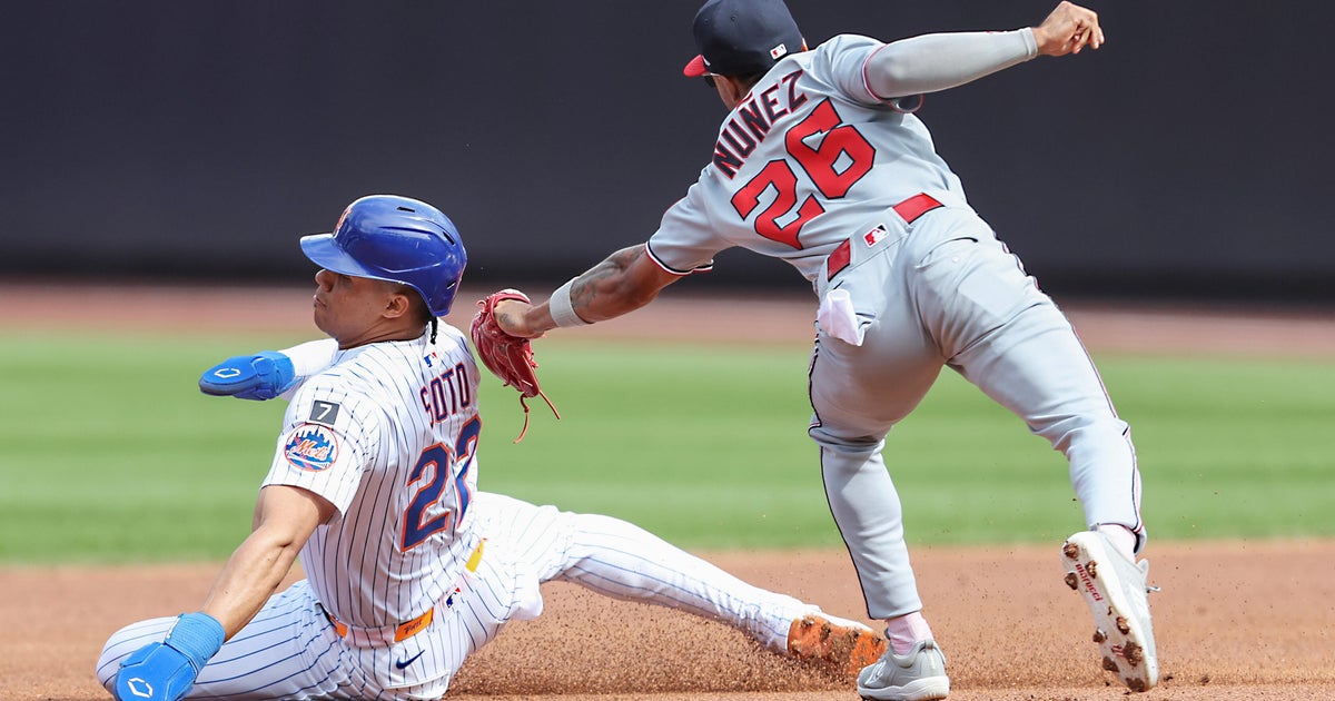 Nationals shine in the field, send playoff-hopeful Mets to costly loss