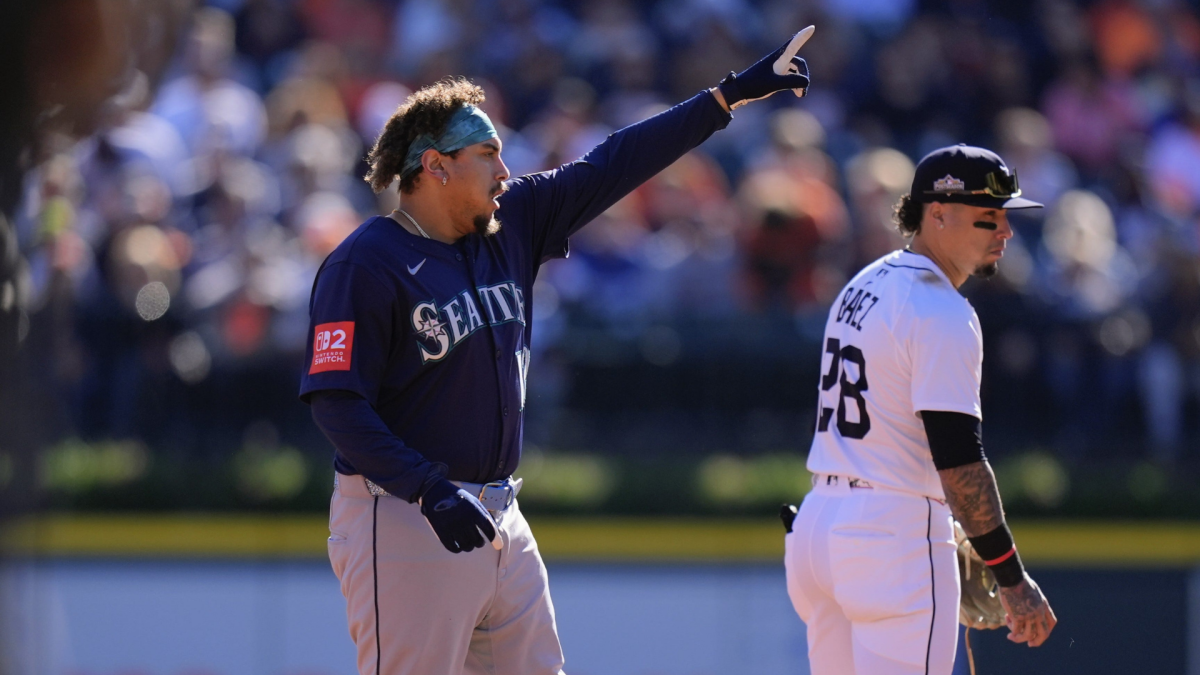 MLB conspiracy theories about sign stealing and pitch tipping need to stop