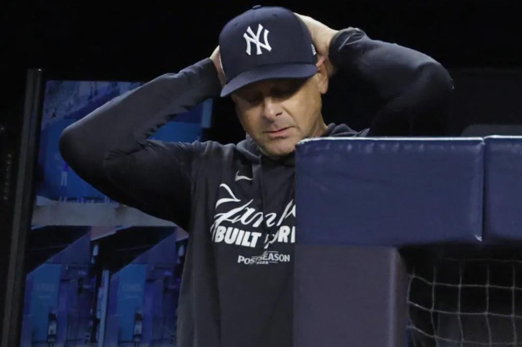 Aaron Boone expects to be back as Yankees manager next season