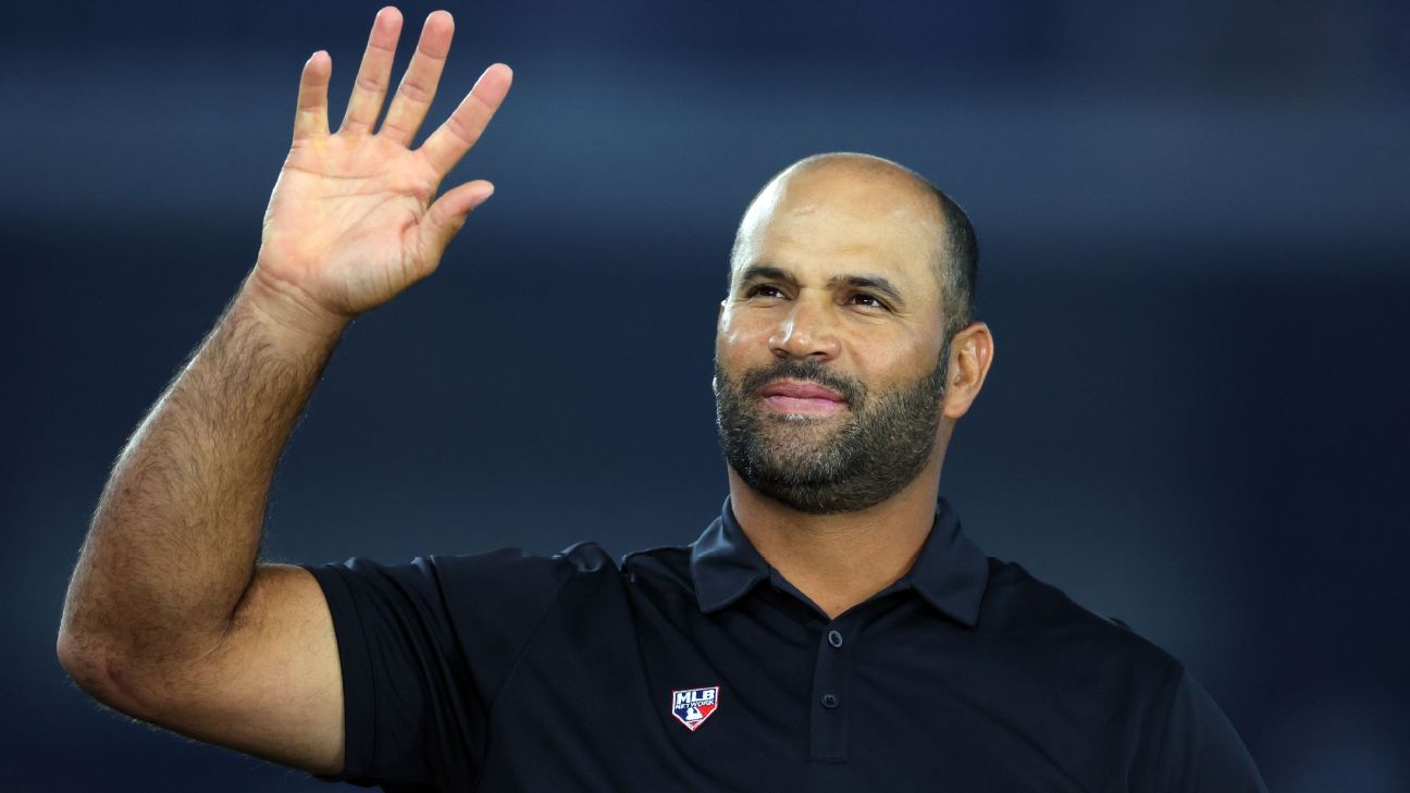 Sources: Orioles expected to interview Albert Pujols for manager