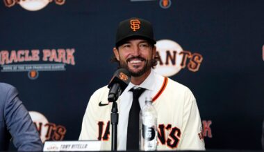 Tony Vitello embracing 'challenge' with Giants as he goes pro