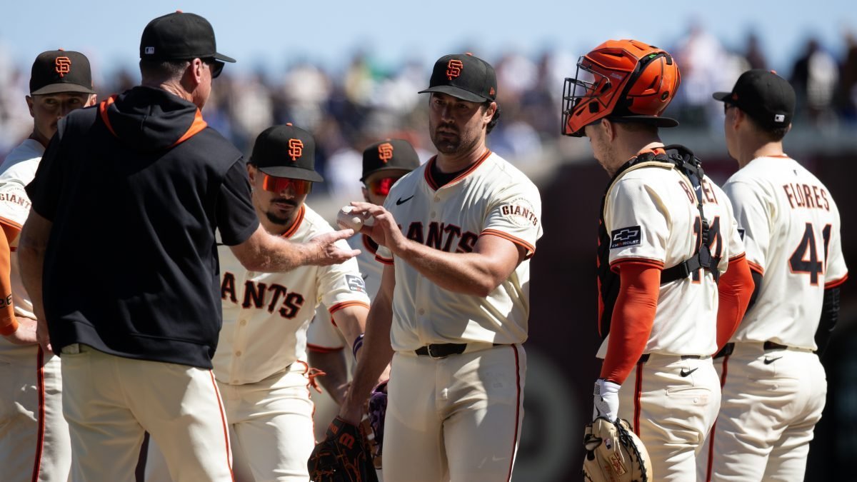 Robbie Ray rocked in loss to rival Dodgers – NBC Sports Bay Area & California