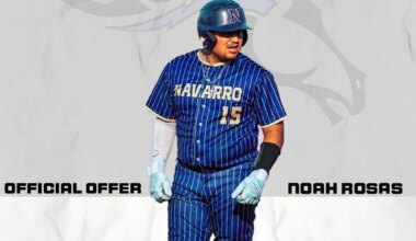 Navarro’s Rosas and Seguin’s Marek receive college baseball offers