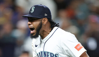 Seattle Mariners Eduard Bazardo ALDS Game 5...