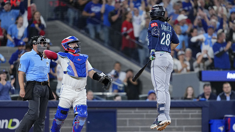 Seattle Mariners Eugenio Suárez...