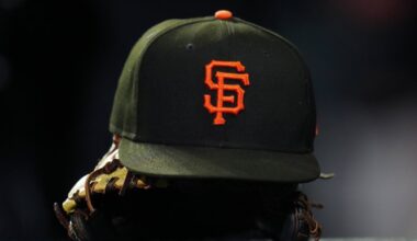 Giants looking to sign pitcher who dominated in Korea