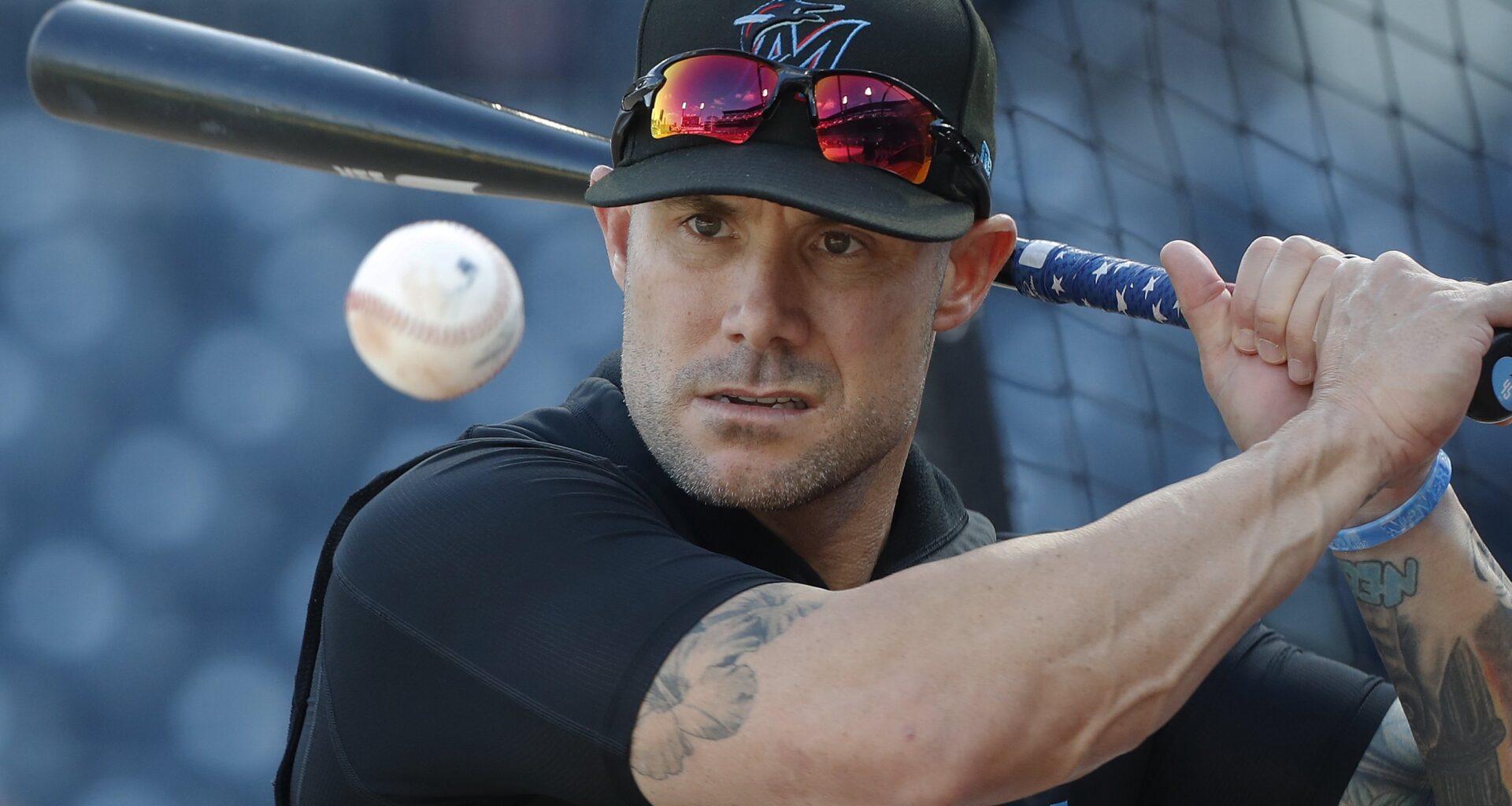 Rangers hire Skip Schumaker as next manager - MLB