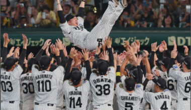 To confirm the championship on September 7 with 17 games left, the closing legend Fujikawa