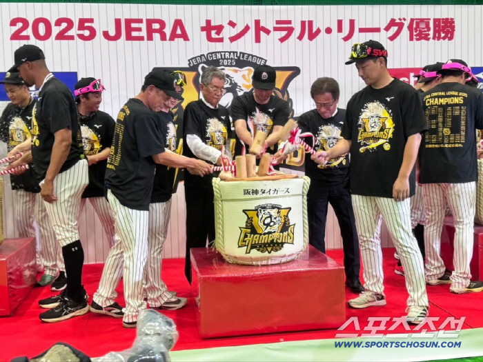 To confirm the championship on September 7 with 17 games left, the closing legend Fujikawa's players were strong, the first novice coach in Hanshin's 90-year history (Min Chang-ki's Japanese baseball)