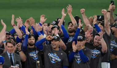 Blue Jays beat Seattle Mariners 4-3 in Game 7 of ALCS