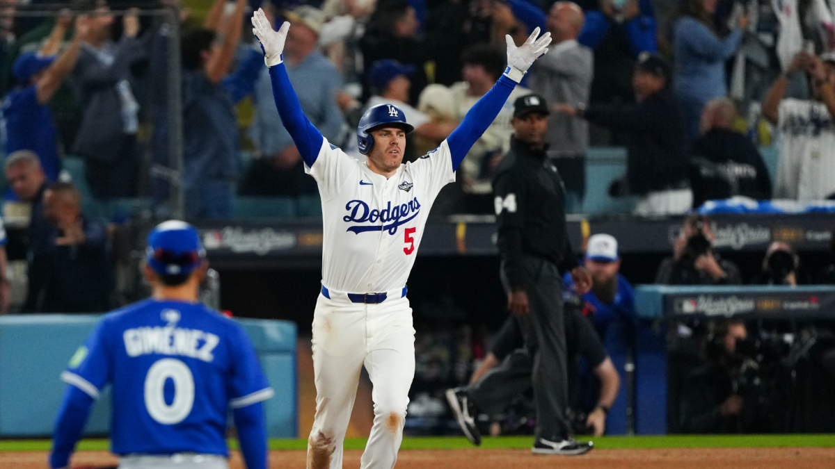 Dodgers beat Blue Jays in epic World Series game, second-longest history; Mahomes leads Chiefs over Commanders