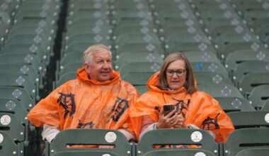 Tigers-Mariners ALDS Game 3 starts after nearly 3-hour delay