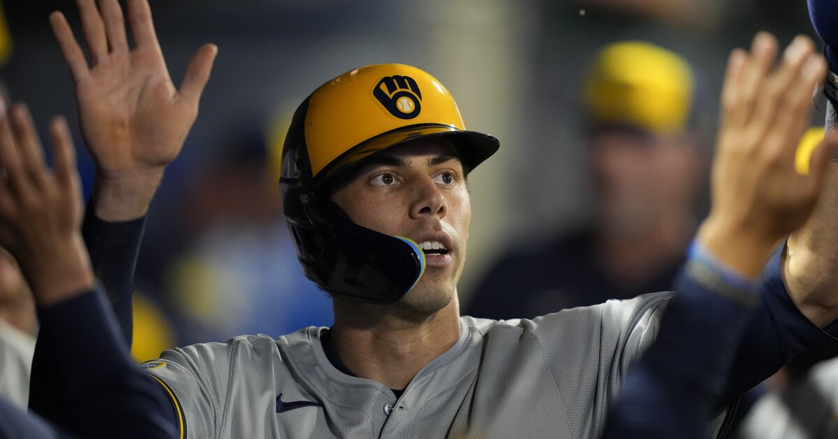 Christian Yelich named finalist for 2025 Hank Aaron Award