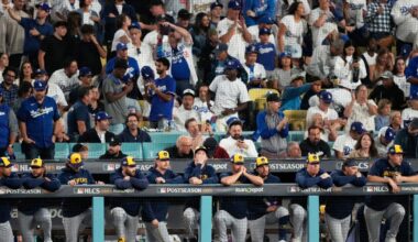Dodgers' clinch 5-1 NLCS win over Brewers